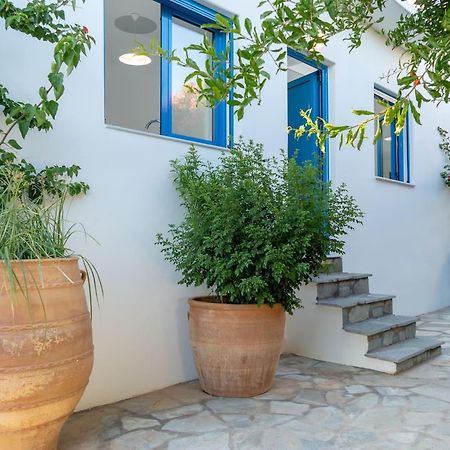 Makrýgialos Blue Moon Apartments מראה חיצוני תמונה